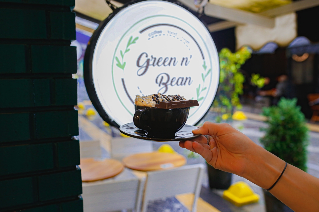 Gerçek beyaz çikilota