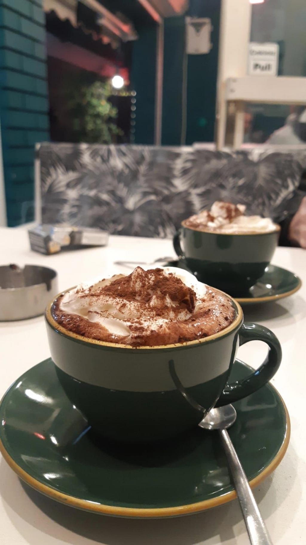 Sıcak Beyaz Çikolota