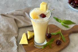 PINA COLADA KOKTEYL